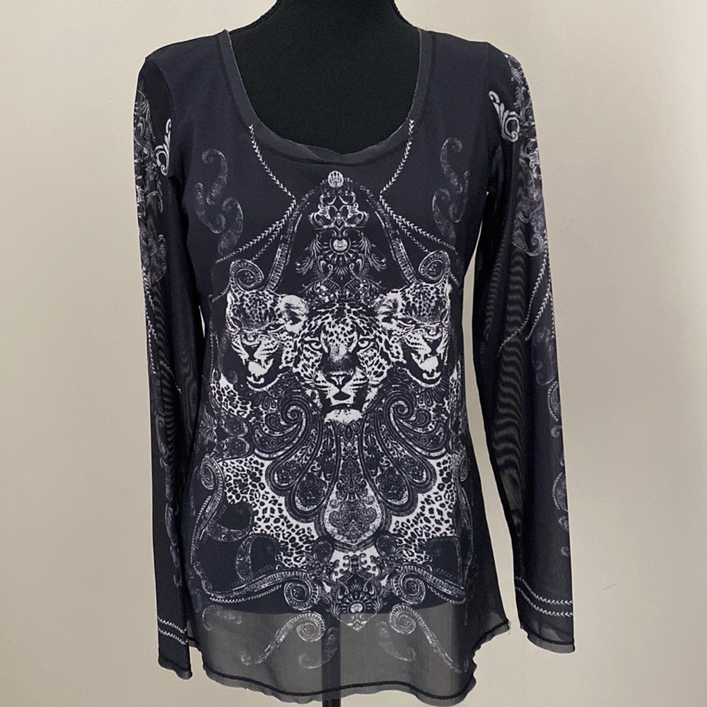 Rock & Republic long sleeve top/blouse. Size Small.